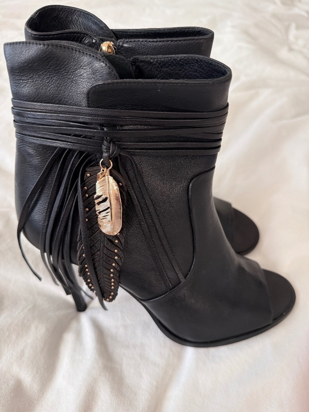 Coach Laurel leather black boots size 9.5